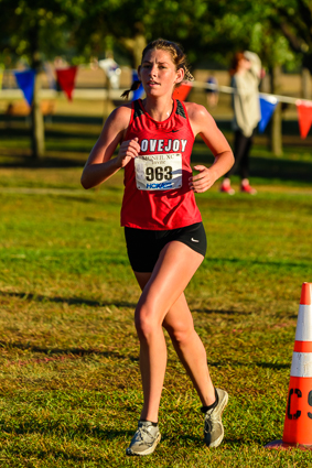 Kate Carlson at the Hoka McNeil Invitational