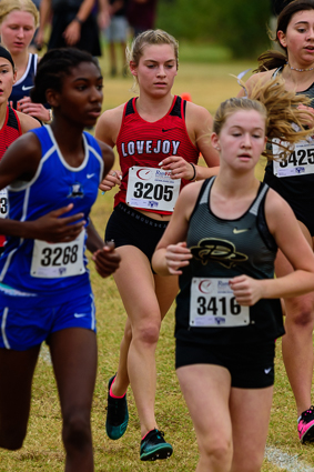 Bella Landrum at the Ken Gaston Invitational