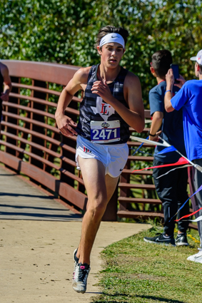 Nick Yarad in 5A State Championship race