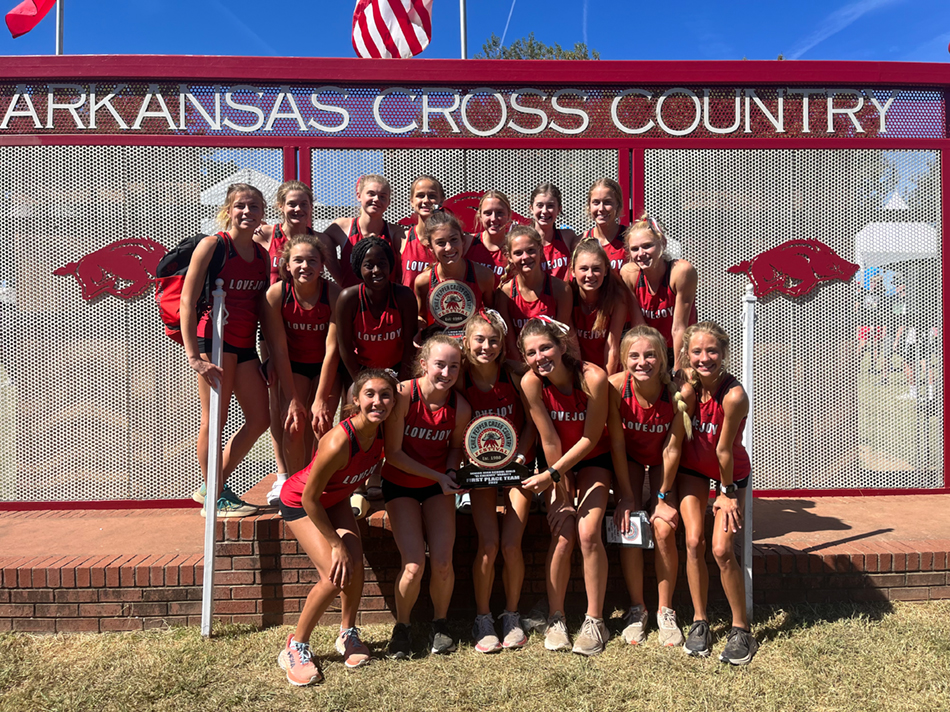 Lovejoy girls on the Chile Pepper awards stand