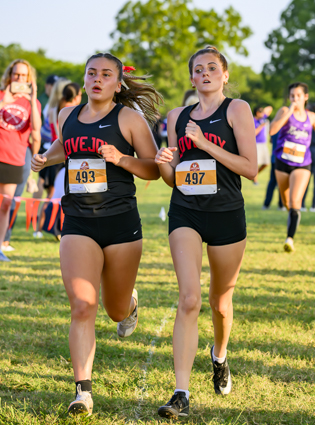 Kaylee Martin, Tatum Novicke